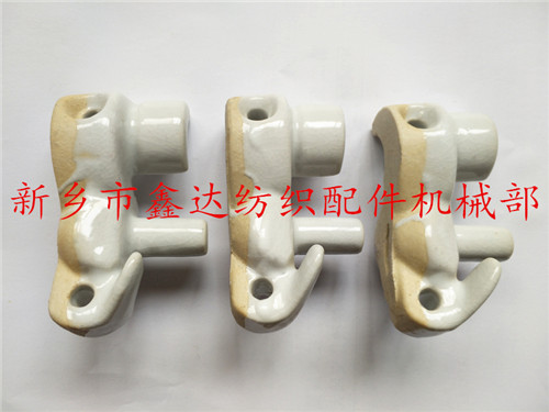 整經(jīng)機(jī)瓷船、瓷梳（五眼板）